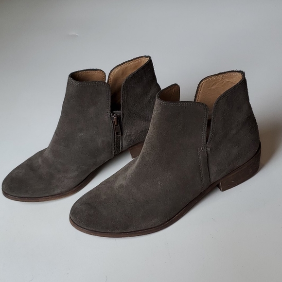 SPLENDID nubuck Hamptyn ankle bootie in smoke 7.5 - Picture 10 of 14